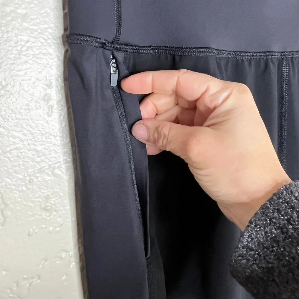 Athleta Run With It Featherweight Stretch Tapered Pant Black MT - Picture 2 of 9